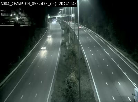 <h2>Webcam E411 à Champion, à proximité de Namur. Vue orientée vers Bruxelles</h2>