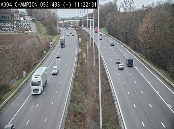 <h2>Webcam E411 à Champion, à proximité de Namur. Vue orientée vers Bruxelles</h2>
