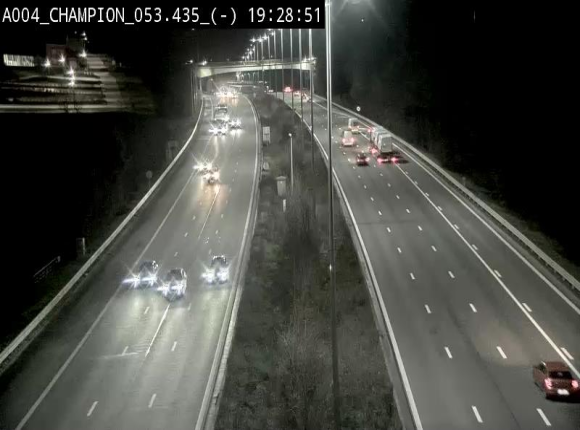 <h2>Webcam E411 à Champion, à proximité de Namur. Vue orientée vers Bruxelles</h2>