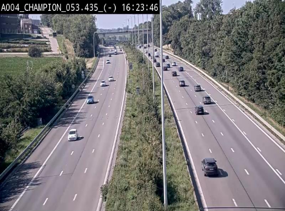 <h2>Webcam E411 à Champion, à proximité de Namur. Vue orientée vers Bruxelles</h2>