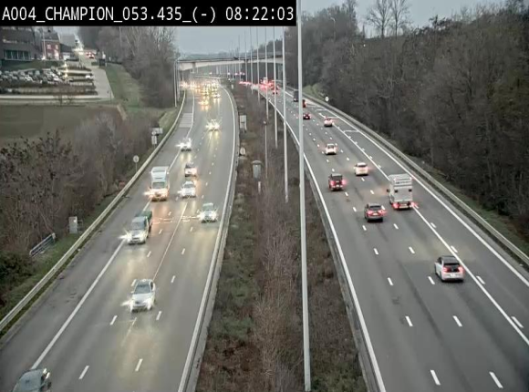 <h2>Webcam E411 à Champion, à proximité de Namur. Vue orientée vers Bruxelles</h2>