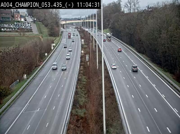 <h2>Webcam E411 à Champion, à proximité de Namur. Vue orientée vers Bruxelles</h2>
