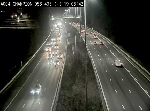 <h2>Webcam E411 à Champion, à proximité de Namur. Vue orientée vers Bruxelles</h2>