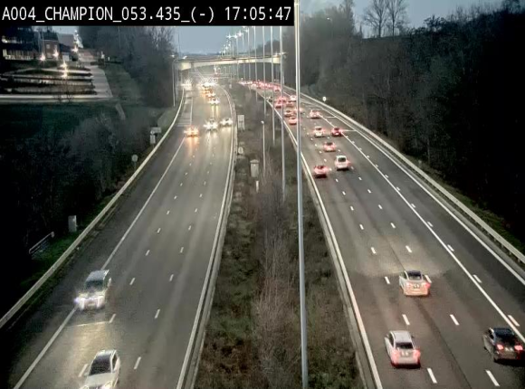 <h2>Webcam E411 à Champion, à proximité de Namur. Vue orientée vers Bruxelles</h2>