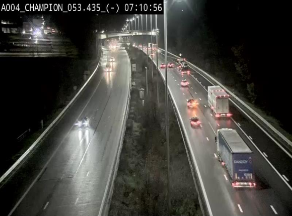 <h2>Webcam E411 à Champion, à proximité de Namur. Vue orientée vers Bruxelles</h2>