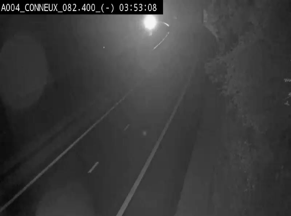 Webcam sur l'E411 avant les sorties 20 menant à Ciney, Dinant et Achêne. Vue orientée vers Namur