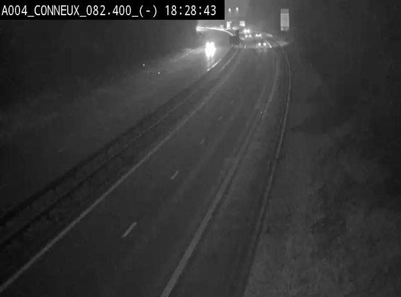 <h2>Webcam sur l'E411 avant les sorties 20 menant à Ciney, Dinant et Achêne. Vue orientée vers Namur</h2>