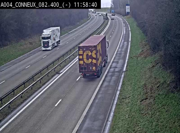 <h2>Webcam sur l'E411 avant les sorties 20 menant à Ciney, Dinant et Achêne. Vue orientée vers Namur</h2>