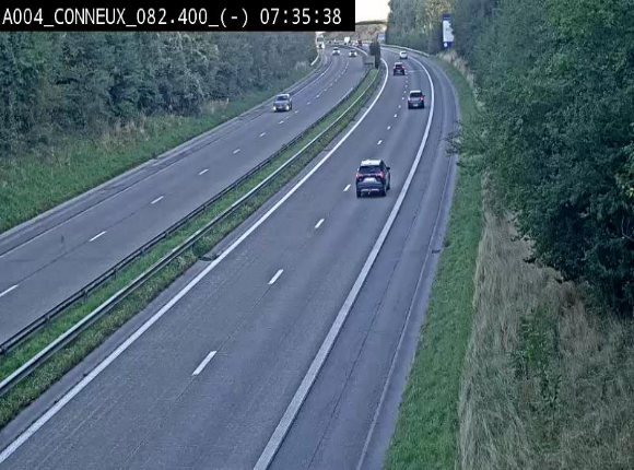 <h2>Webcam sur l'E411 avant les sorties 20 menant à Ciney, Dinant et Achêne. Vue orientée vers Namur</h2>