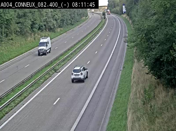 <h2>Webcam sur l'E411 avant les sorties 20 menant à Ciney, Dinant et Achêne. Vue orientée vers Namur</h2>