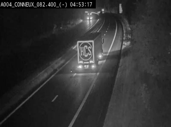 <h2>Webcam sur l'E411 avant les sorties 20 menant à Ciney, Dinant et Achêne. Vue orientée vers Namur</h2>