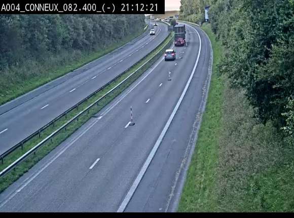 <h2>Webcam sur l'E411 avant les sorties 20 menant à Ciney, Dinant et Achêne. Vue orientée vers Namur</h2>