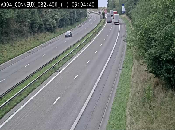<h2>Webcam sur l'E411 avant les sorties 20 menant à Ciney, Dinant et Achêne. Vue orientée vers Namur</h2>