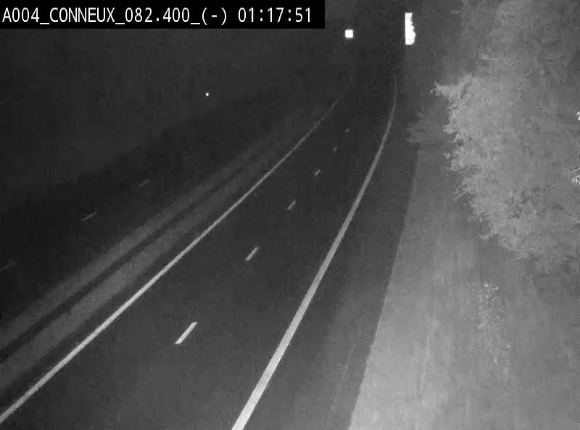 <h2>Webcam sur l'E411 avant les sorties 20 menant à Ciney, Dinant et Achêne. Vue orientée vers Namur</h2>