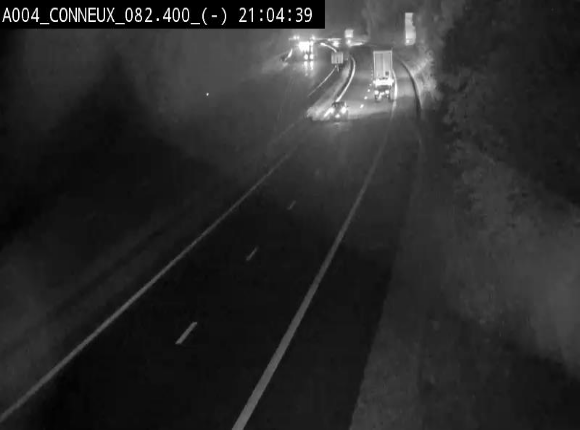 <h2>Webcam sur l'E411 avant les sorties 20 menant à Ciney, Dinant et Achêne. Vue orientée vers Namur</h2>