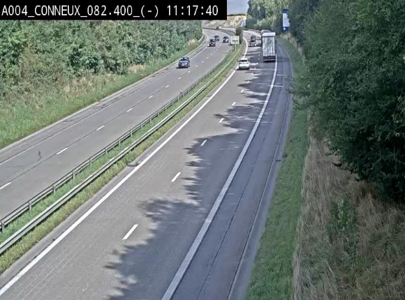 <h2>Webcam sur l'E411 avant les sorties 20 menant à Ciney, Dinant et Achêne. Vue orientée vers Namur</h2>