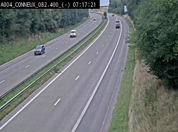 <h2>Webcam sur l'E411 avant les sorties 20 menant à Ciney, Dinant et Achêne. Vue orientée vers Namur</h2>