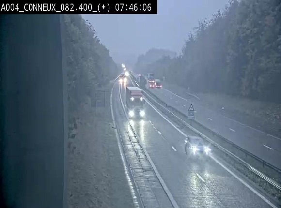 Webcam à hauteur de Conneux sur l'E411 en direction du sud de la Belgique
