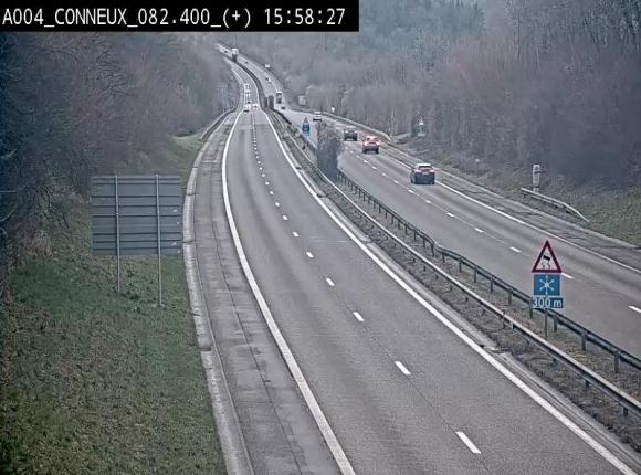 Webcam à hauteur de Conneux sur l'E411 en direction du sud de la Belgique