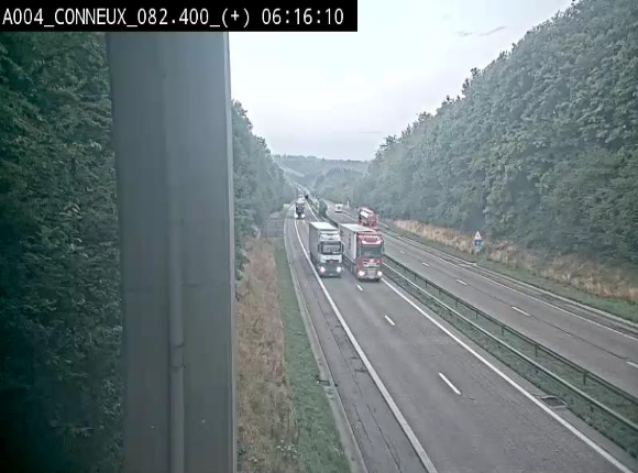 Webcam à hauteur de Conneux sur l'E411 en direction du sud de la Belgique