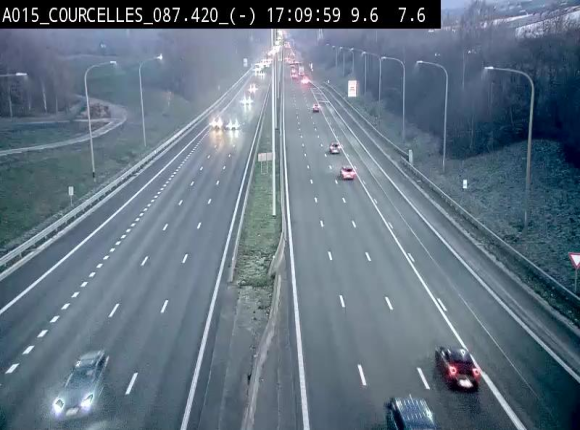 <h2>Webcam autoroute Belgique - Viesville - E42 direction Mons - BK 84.35</h2>