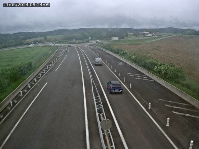 <h2>Webcam sur la N19 à Amblans-et-Velotte, à proximité de Lure, vers Vesoul</h2>
