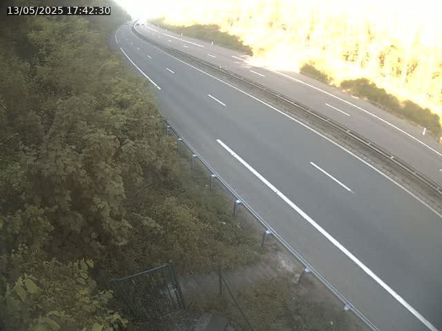 <h2>Caméra autoroute France - N52, Crusnes vers Belgique, Luxembourg</h2>