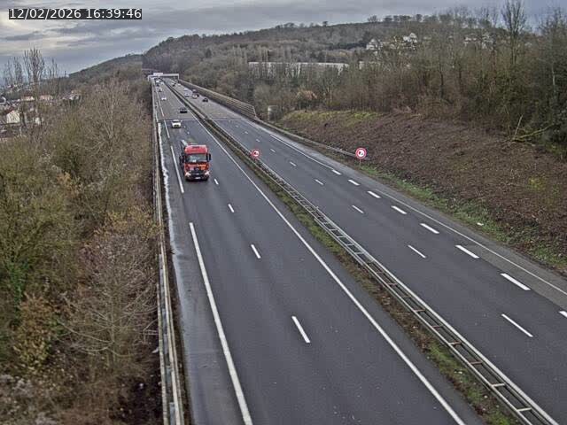 <h2>Caméra autoroute France - A30, Hayange direction Metz</h2>