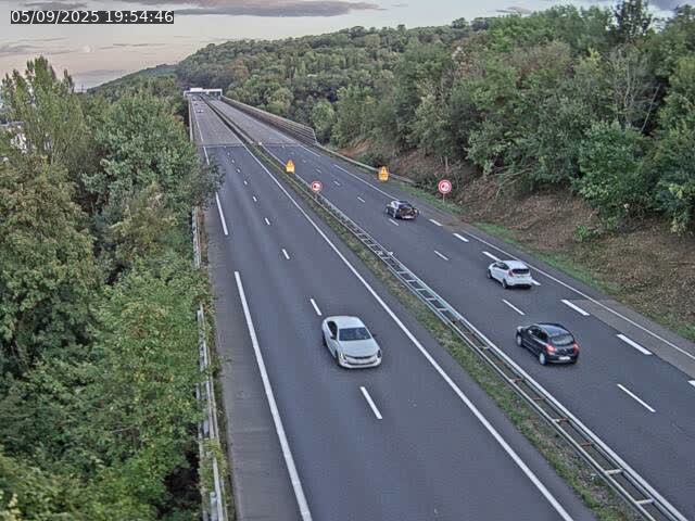 <h2>Caméra autoroute France - A30, Hayange direction Metz</h2>