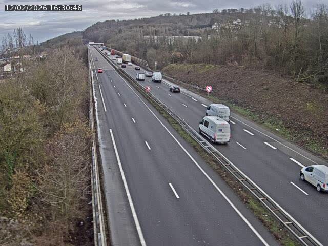 <h2>Caméra autoroute France - A30, Hayange direction Metz</h2>