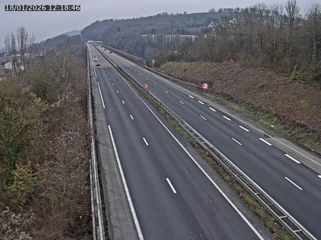 <h2>Caméra autoroute France - A30, Hayange direction Metz</h2>