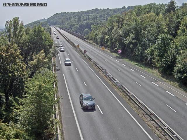 <h2>Caméra autoroute France - A30, Hayange direction Metz</h2>