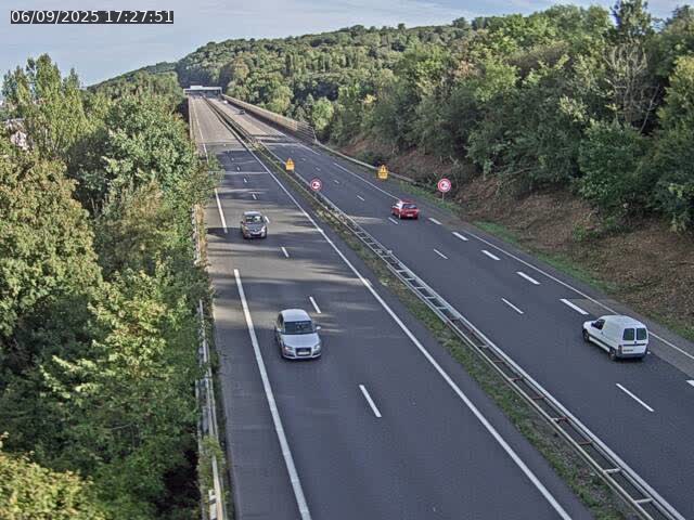 <h2>Caméra autoroute France - A30, Hayange direction Metz</h2>