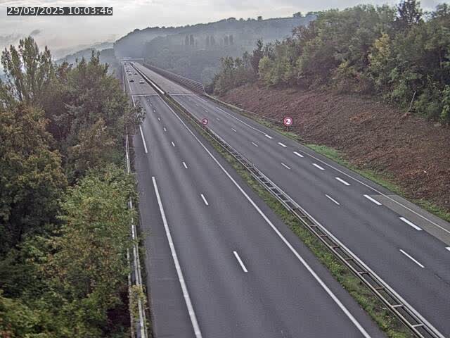 <h2>Caméra autoroute France - A30, Hayange direction Metz</h2>