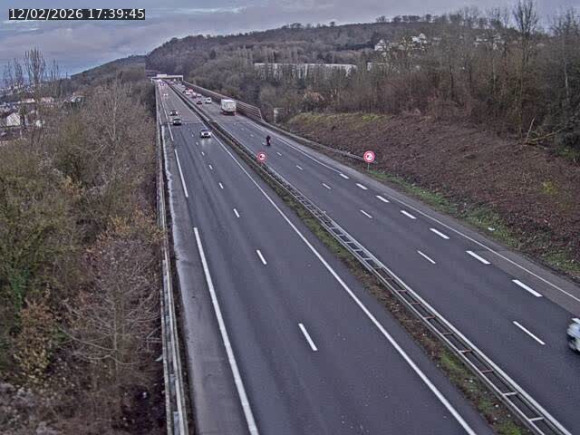 <h2>Caméra autoroute France - A30, Hayange direction Metz</h2>