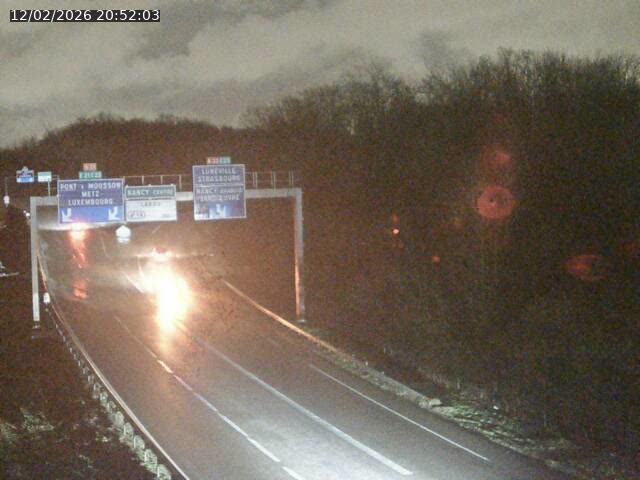 <h2>Caméra autoroute France - Biffurcation A31/A33, Laxou direction Nancy</h2>