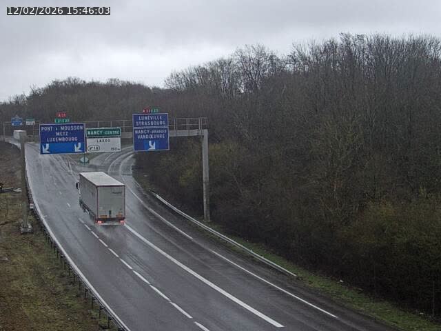 <h2>Caméra autoroute France - Biffurcation A31/A33, Laxou direction Nancy</h2>