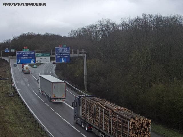 <h2>Caméra autoroute France - Biffurcation A31/A33, Laxou direction Nancy</h2>