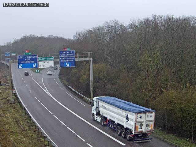 <h2>Caméra autoroute France - Biffurcation A31/A33, Laxou direction Nancy</h2>