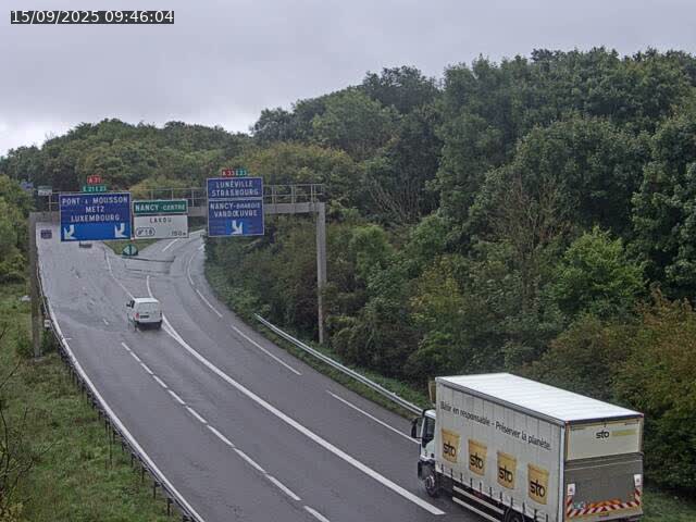 <h2>Caméra autoroute France - Biffurcation A31/A33, Laxou direction Nancy</h2>