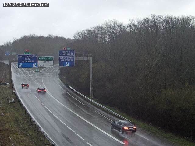 <h2>Caméra autoroute France - Biffurcation A31/A33, Laxou direction Nancy</h2>