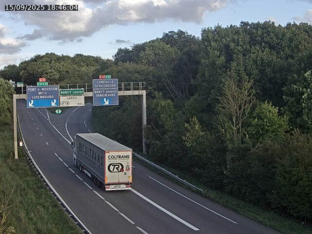 <h2>Caméra autoroute France - Biffurcation A31/A33, Laxou direction Nancy</h2>