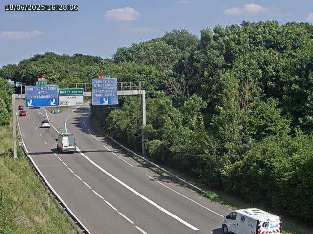 <h2>Caméra autoroute France - Biffurcation A31/A33, Laxou direction Nancy</h2>