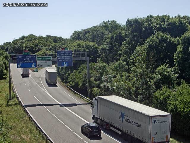 <h2>Caméra autoroute France - Biffurcation A31/A33, Laxou direction Nancy</h2>