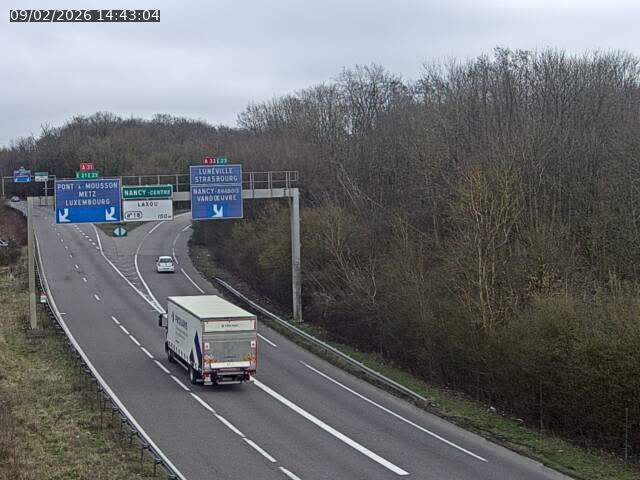 <h2>Caméra autoroute France - Biffurcation A31/A33, Laxou direction Nancy</h2>