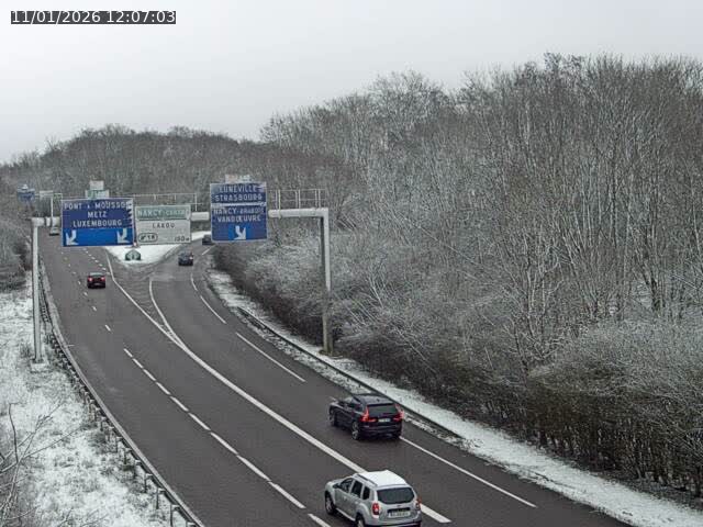 <h2>Caméra autoroute France - Biffurcation A31/A33, Laxou direction Nancy</h2>