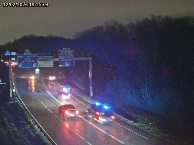 <h2>Caméra autoroute France - Biffurcation A31/A33, Laxou direction Nancy</h2>