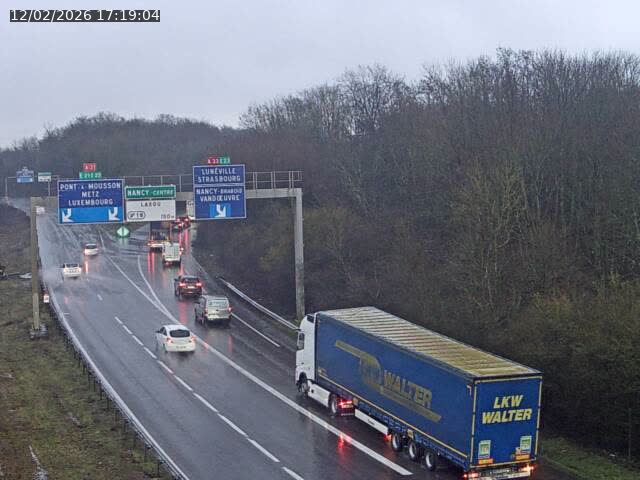 <h2>Caméra autoroute France - Biffurcation A31/A33, Laxou direction Nancy</h2>