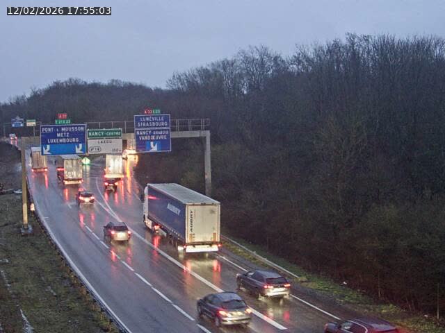 <h2>Caméra autoroute France - Biffurcation A31/A33, Laxou direction Nancy</h2>