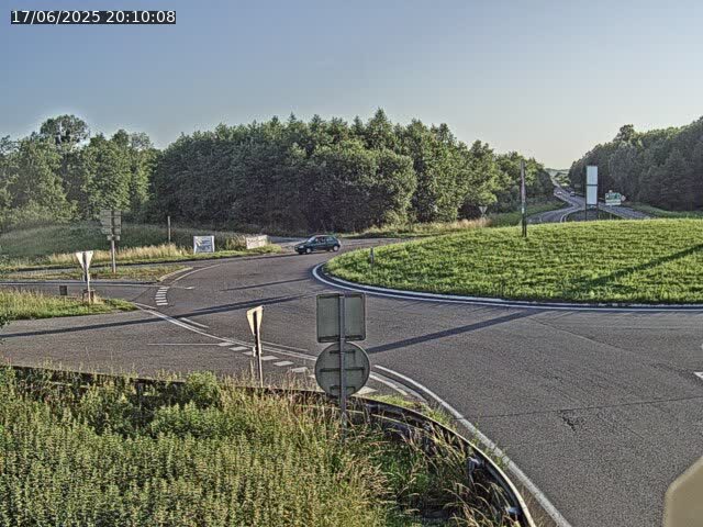 Caméra sur la N57 à la jonction avec la D64 à Saint-Sauveur, à proximité de Luxeuil-les-Bains